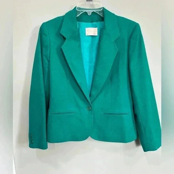 Pendleton Jackets & Blazers - Pendleton Blazer, VTG, 100% Virgin Wool shoulder pads, Green Womens Sz 8